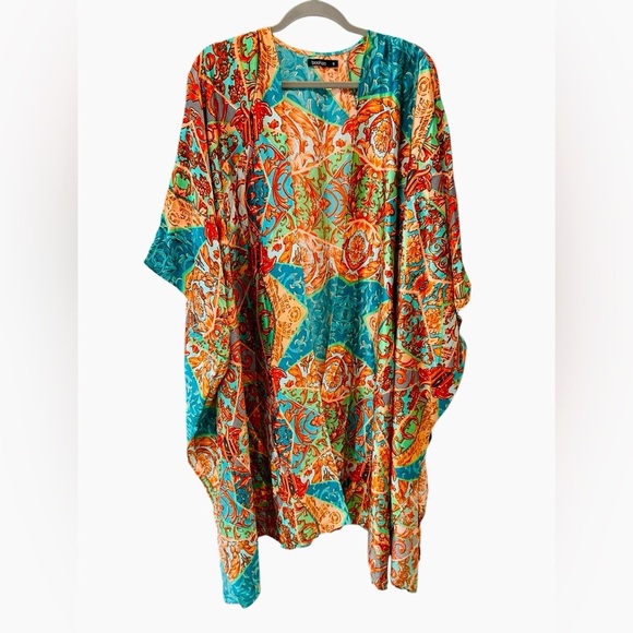 BooHoo Satin Midi Kimono Turquoise Print Duster Cover-Up Machine Washable Small - Picture 1 of 6